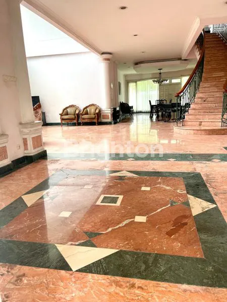 image RUMAH BESAR MEGAH BAGAI ISTANA DI DANAU BOGOR RAYA. DISEWAKAN (4)