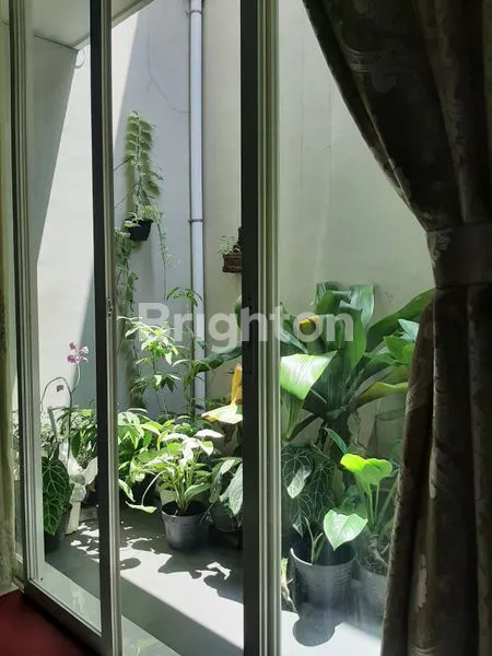 image RUMAH LANGKA IJEN NIRWANA FULL FURNISHED SIAP HUNI (2)