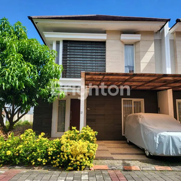 image RUMAH SUDUT DI TENGAH KOTA FULL FURNISH (1)