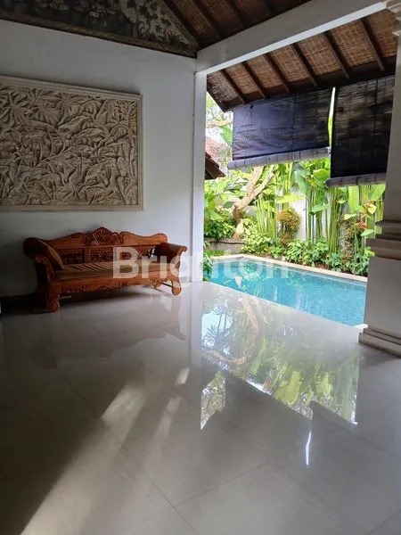 image VILLA CANTIK 2 BEDROOM DENGAN FULL FUNITURE DAN LENGKAP ISI KOLAM RENANG  DI SANUR. (1)