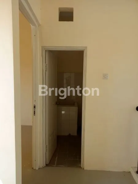 image RUMAH 2 LANTAI SIAP HUNI DI GREEN LAKE NATURAL LIVING (8)