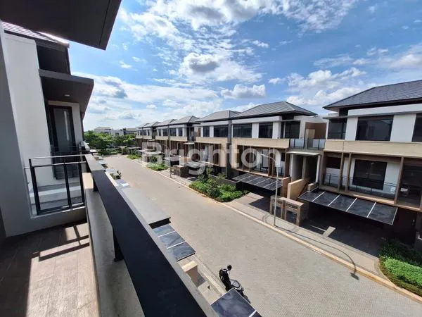 image RUMAH THE ZORA KIYOMI BSD CITY LUAS 200M2 (2)