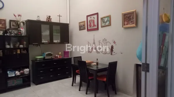 image TERMURAH DKT SMA PETRA MANYAR KERTOARJO,MANYAR KERTOADI,WISMA PERMAI,MULYOSARI,SUTOREJO PRIMA,DHARMAHUSADA INDAH,PURI GALAXY BUMI PERMAI ARAYA,KERTAJAYA INDAH REGENCY 21,NGINDEN INTAN,WISMA MUKTI,KLAMPIS ANOM,KLAMPIS INDAH,ITS,UNAIR,BABATAN PANTAI MENTARI (5)