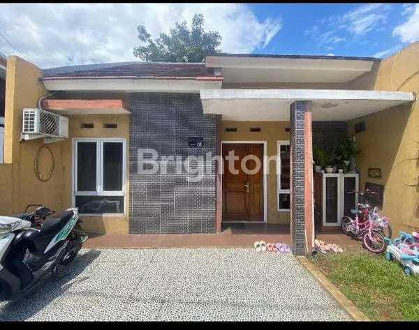 RUMAH CANTIK DAN ASRI