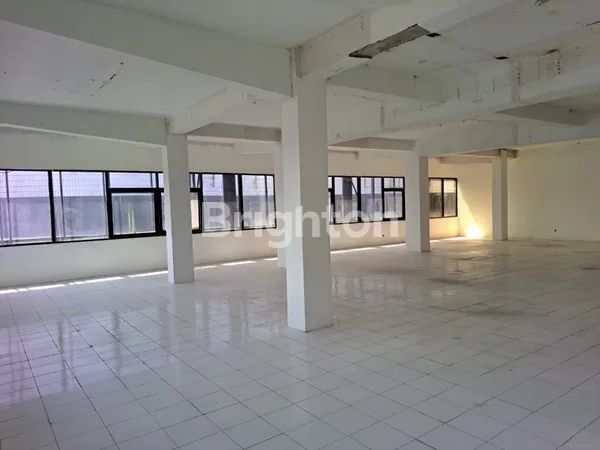 image RUKO 3 SETENGAH LANTAI DI PERTOKOAN RMI NGAGEL JAYA (2)