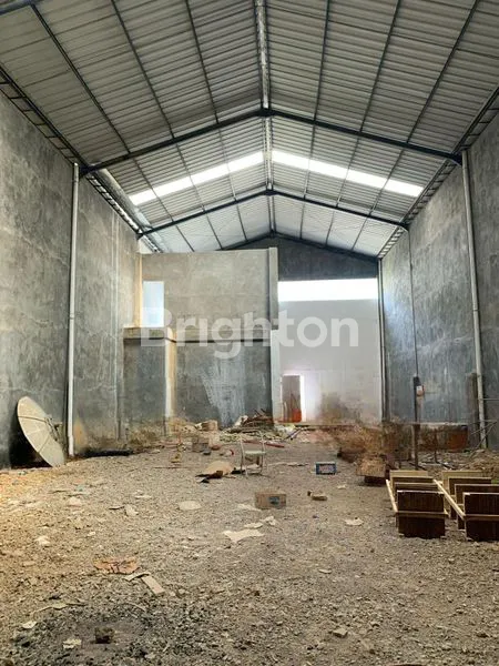 image GUDANG STRATEGIS MANGKUPALAS DEKAT GERBANG TOL SAMARINDA (4)