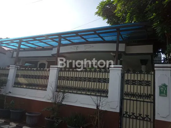 image RUMAH BESAR MEWAH DI KELAPA DUA CIMANGGIS DEPOK (2)