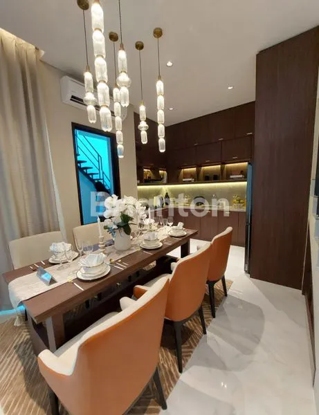 image GRAND PASADENA VILLAGE- MODERN CLASSIC (4)