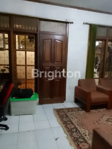 image RUMAH 1 LANTAI LOKASI PREMIUM MENTENG DALAM JAKARTA SELATAN (3)