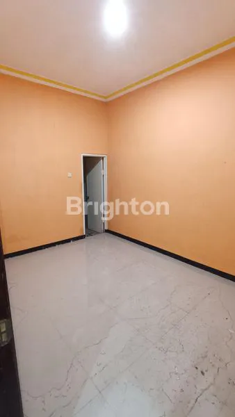 image RUMAH SIAP HUNI FULL KANOPI DI GRAHA YASMINE 2 JOMBANG (7)