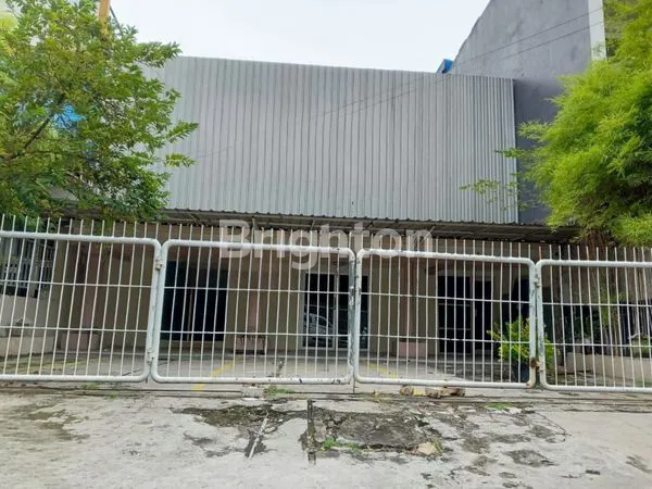 GEDUNG PUSAT SURABAYA