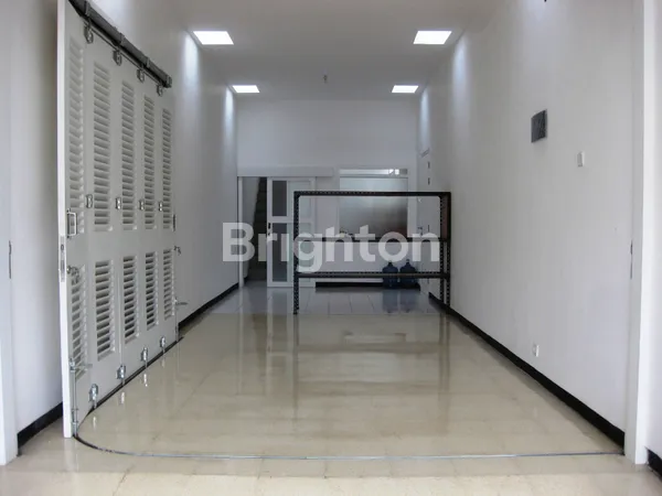 image RUMAH MINIMALIS MODERN DI JL SIMPANG TAMAN AGUNG DIENG KOTA MALANG (6)