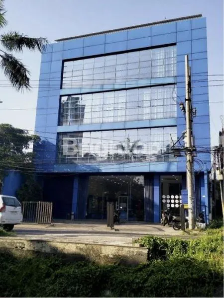 image GEDUNG FOR SALE SELANGKAH KE RAYA PRAPEN (2)