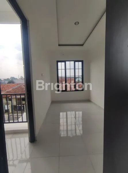 image RUMAH MINIMALIS DESIGN AMERICAN CLASSIC DENGAN HARGA EKONOMIS DI LOKASI STRATEGIS (6)