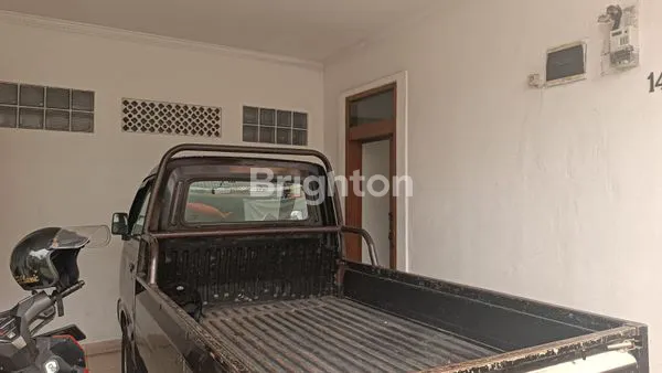 image RUMAH SAYAP CIPAGANTI MASUK MOBIL BANDUNG (4)