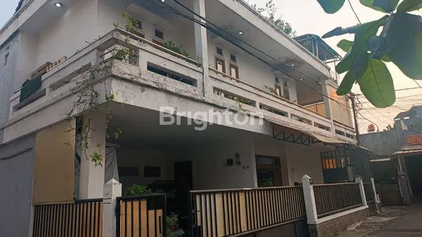 image RUMAH SAYAP CIPAGANTI MASUK MOBIL BANDUNG (2)