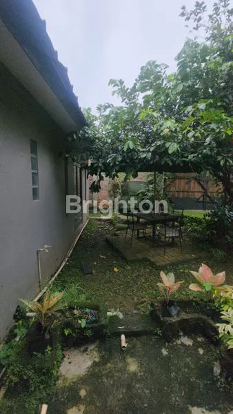 image RUMAH BESAR CANTIK DAN ASRI (7)