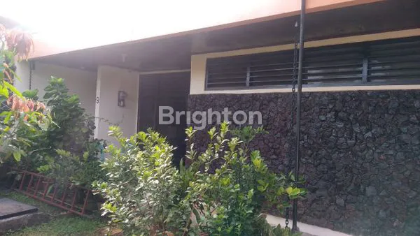 image RUMAH LAMA LAYAK HUNI SLIPI JAKARTA BARAT (5)