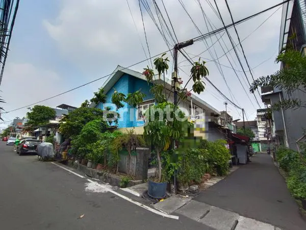 RUMAH LAMA PETOJO JAKARTA PUSAT
