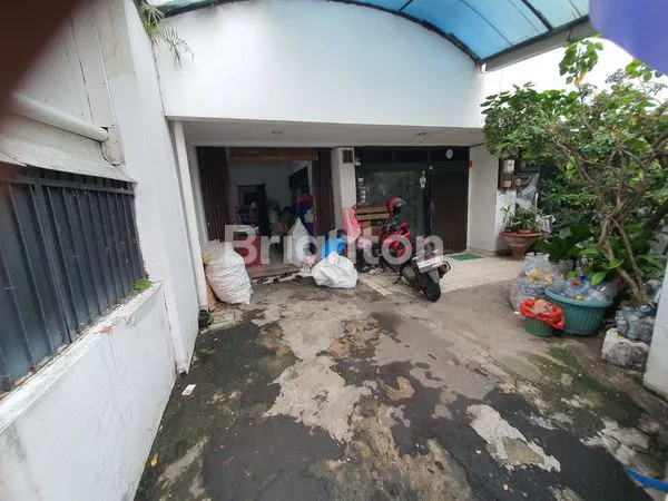 image DIJUAL MURAH RUMAH TINGGAL DI JAKARTA PUSAT (7)