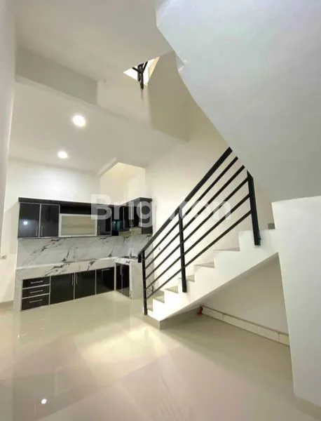 image RUMAH SUNTER BAGUS 4 LT SIAP HUNI JALAN 2 MOBIL JAKARTA UTARA (3)