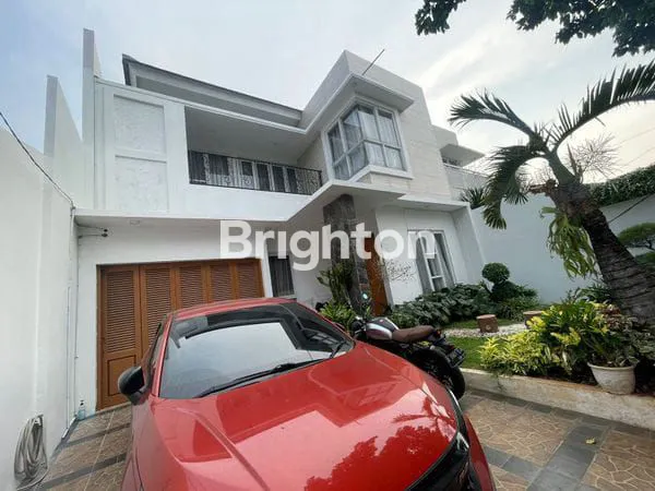 image RUMAH CANTIK 2 LANTAI, HADAP SELATAN, BEBAS BANJIR (3)