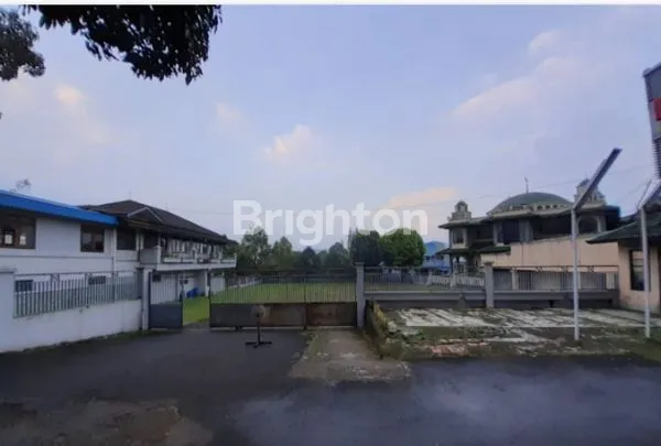 image BELI TANAH BONUS VILLA MEGAH !!! LOKASI AREA WISATA PUNCAK.  (2)