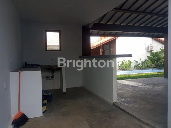 image 3BR HIDDEN VILLA IN CANGGU BERAWA (4)