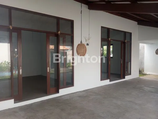image 3BR HIDDEN VILLA IN CANGGU BERAWA (2)