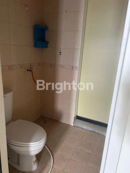 image RUMAH MODERN 2 LANTAI DI KEMANG PRATAMA 3 - DEKAT SEKOLAH ELITE (7)