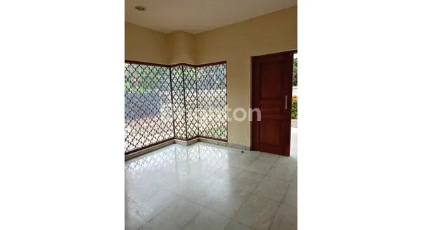 image TANAH BONUS BANGUNAN 2 UNIT RUMAH JAGAKARSA (6)