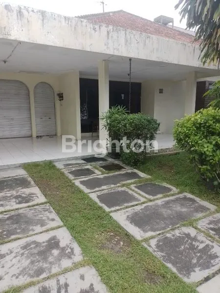 image RUMAH 5+1 KT DI LOKASI STRATEGIS YOGYAKARTA, POTENSI USAHA BESAR – 9M HARGA NEGO (1)
