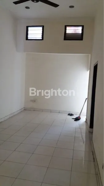 image RUMAH 1.5 LANTAI TENGGILIS (2)