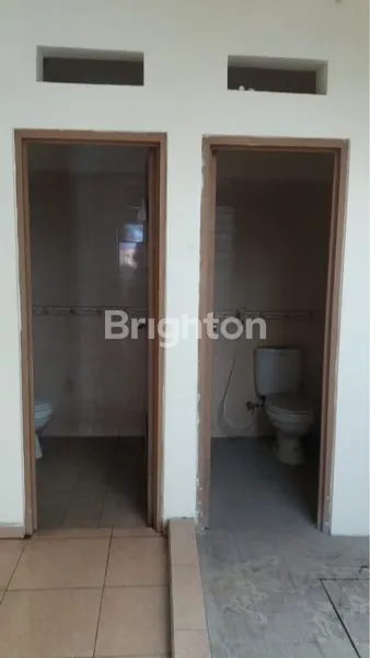 image RUMAH 1.5 LANTAI TENGGILIS (4)