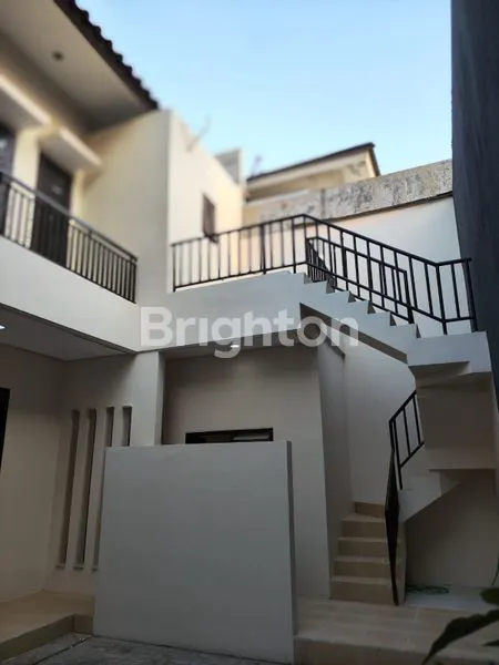 image RUMAH 2 LANTAI KERTAJAYA INDAH REGENCY, DKT MANYAR, ARAYA, PAKUWON CITY, KENJERAN (7)