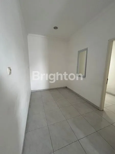 image RUMAH JELAMBAR 4X15 SIAP HUNI (5)