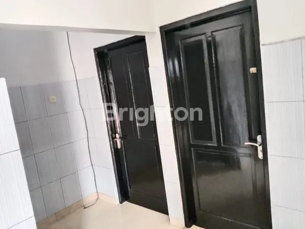 image RUMAH 2 LANTAI AREA GENTAN ONE GATE SYSTEM  (4)