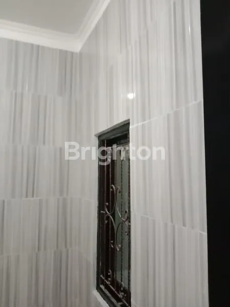 image RUMAH 2 LANTAI AREA GENTAN ONE GATE SYSTEM  (5)