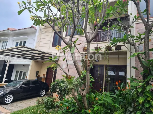 RUMAH ASRI DALAM CLUSTER DEKAT PEJATEN VILLAGE MALL JAKARTA SELATAN