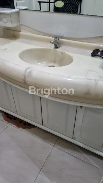 image RUMAH REGENCY 21 MEWAH STRATEGIS SURABAYA TIMUR (6)