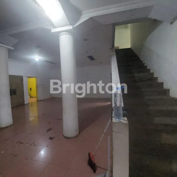 RUKO STRATEGIS DI MAINROAD SUDIRMAN KOTA BANDUNG