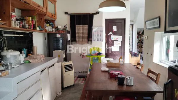 image RUMAH 2 LANTAI DI SERUA VIEW RESIDENCE PAMULANG, TANGERANG (7)