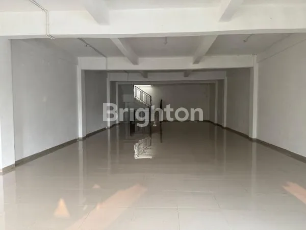 image DIJUAL RUMAH 4 LANTAI DI BANDENGAN UTARA, JAKARTA UTARA (7)