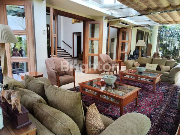 image RUMAH BESAR LUAS DI LEBAK BULUS - TENANG,NYAMAN,STRATEGIS,EKSKLUSIF (4)