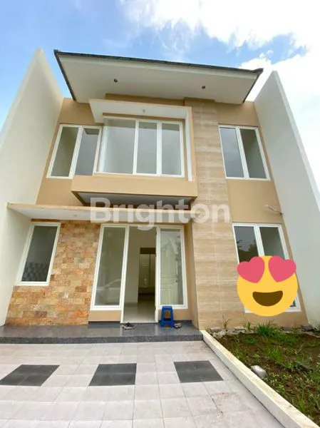 image RUMAH BARU MINIMALIS DI BUKIT PALMA, CITRALAND, SURABAYA BARAT (1)