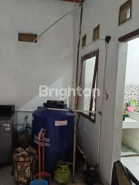 image RUMAH MEWAH STRATEGIS DI PUSAT KOTA DEPOK (4)