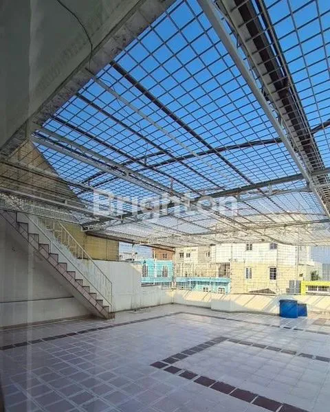 image RUMAH MEWAH HARGA BERSAHABAT (8)