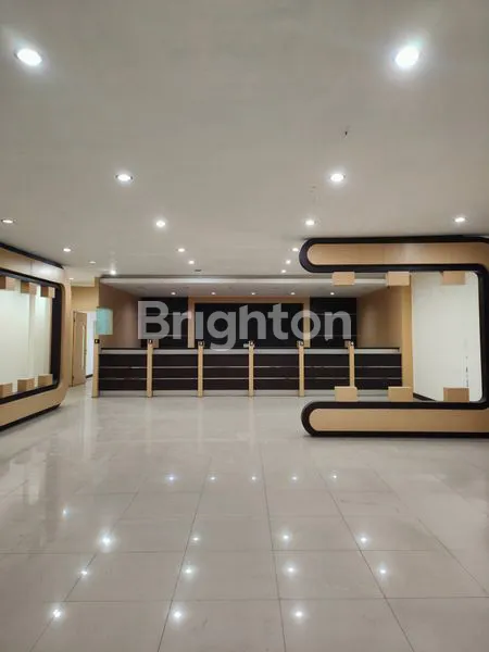 image RUKO KEDUNGDORO PUSAT KOTA SURABAYA, LOKASI STRATEGIS, BAGUS DAN TERAWAT (3)