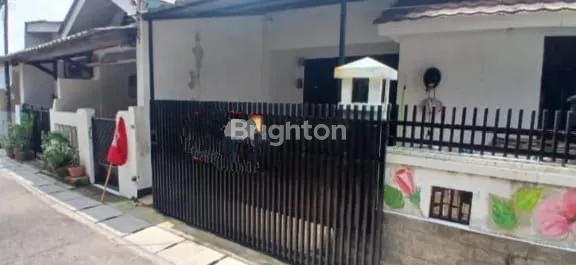 image RUMAH CANTIK DI TENGAH KOTA DEPOK (1)