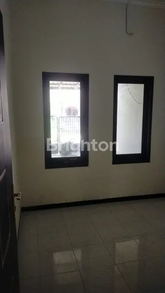 image RUMAH SIAP HUNI BARU RENOVASI PONDOK TJANDRA SEMANGKA SIDOARJO DEKAT MERR, TOL WARU JUANDA, RUNGKUT, PONDOK CHANDRA, PONDOK CANDRA (3)